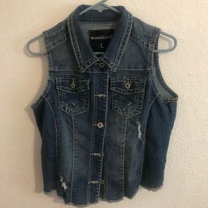 NWOT Maurice’s Denim Vest